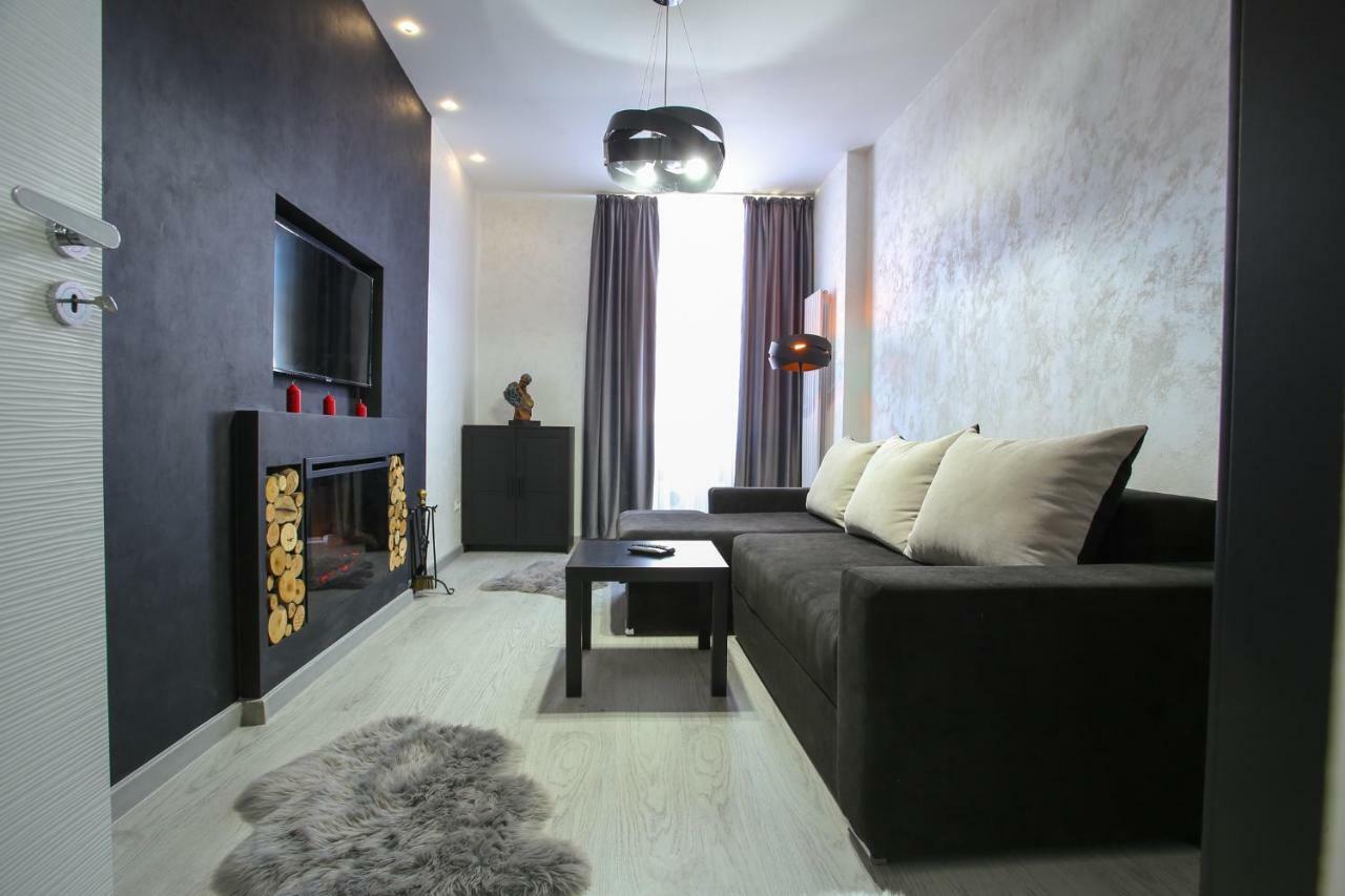 Simona Maria Apartment Букурещ Екстериор снимка