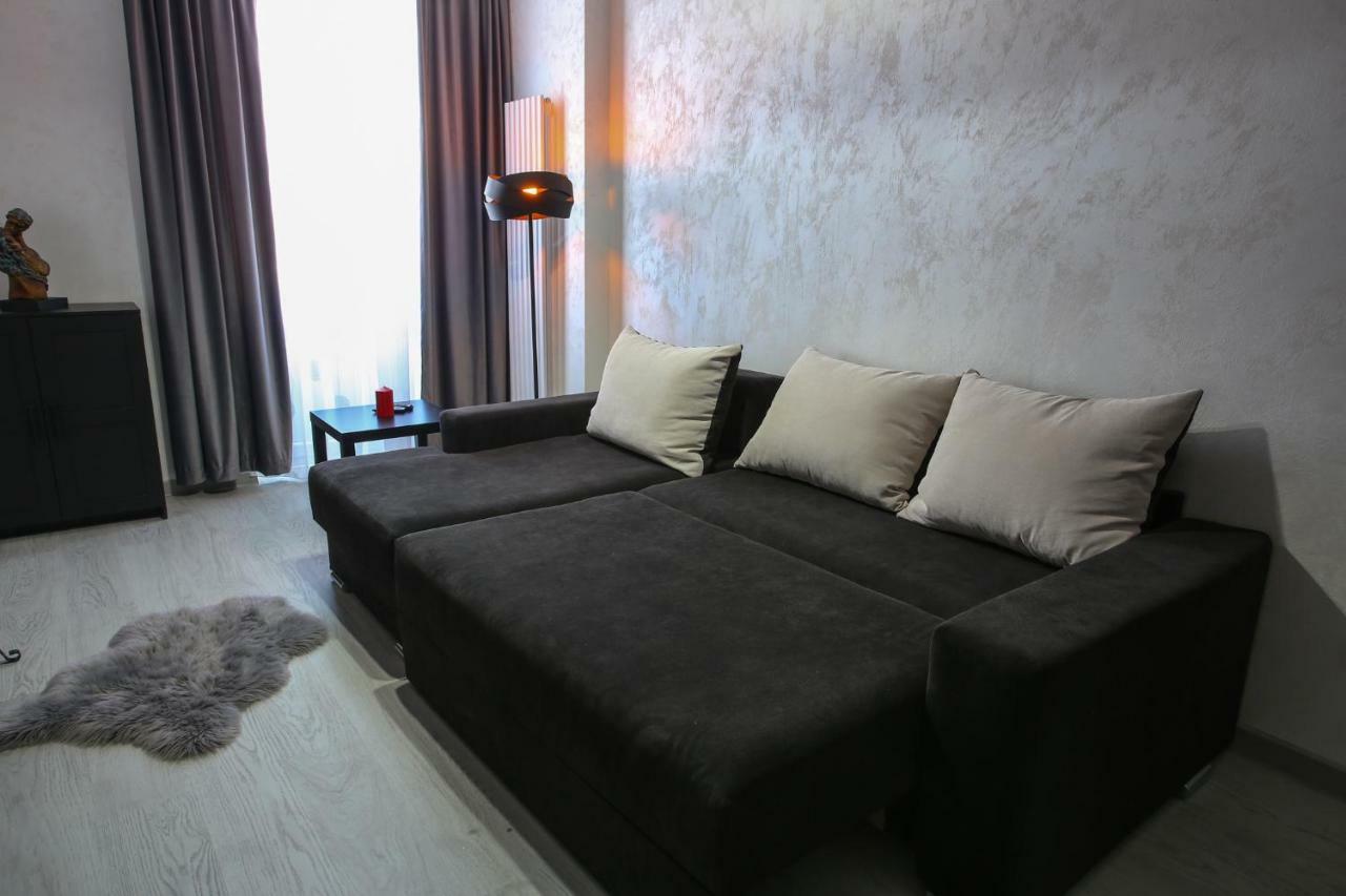 Simona Maria Apartment Букурещ Екстериор снимка